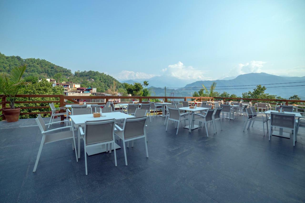 Belgian Hotel Pvt. Ltd Pokhara Buitenkant foto