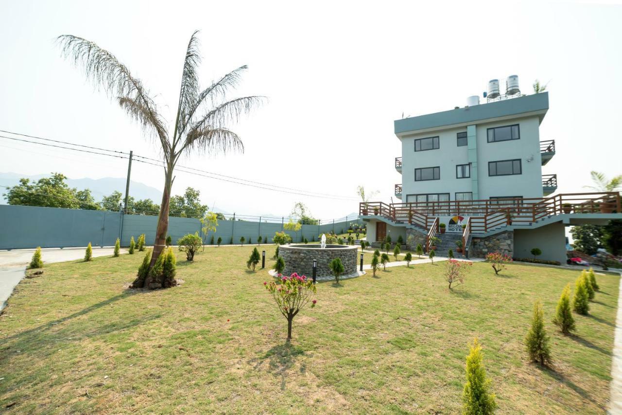 Belgian Hotel Pvt. Ltd Pokhara Buitenkant foto