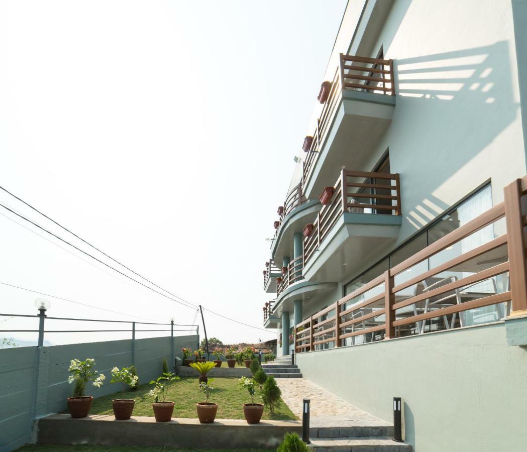 Belgian Hotel Pvt. Ltd Pokhara Buitenkant foto
